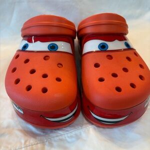 Disney Lightning McQueen Crocs Men’s 8 Women’s 10 EUC